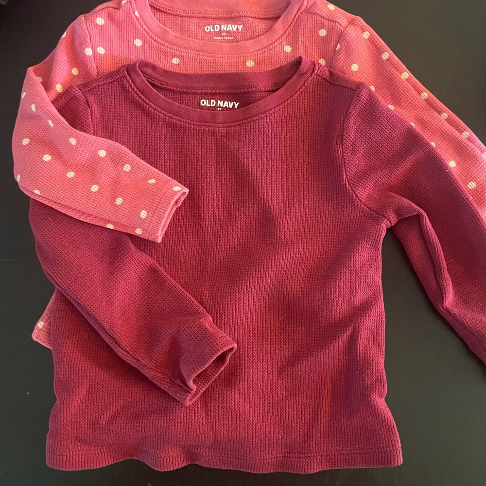 Old Navy Thermal Long Sleeve 2 Shirts. 3 Toddler